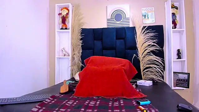 AlissonSpears online show from 04-15-26, 03:34