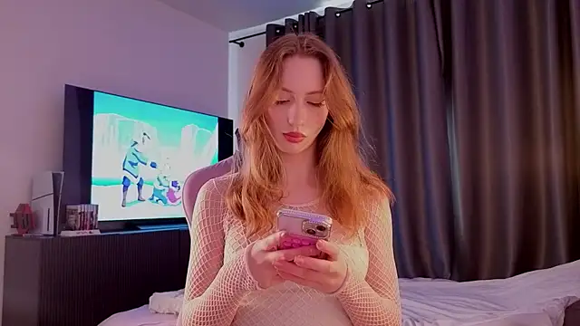 Snapshot of elfinvibes chatting on 04-21-26, 10:22 elfinvibes online show from 04-21-26, 10:22