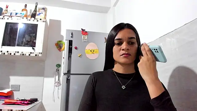 Biancasantillana online show from 10-31-25, 09:22