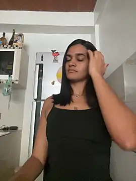 Snapshot of Biancasantillana chatting on 10-23-25, 07:34 Biancasantillana online show from 10-23-25, 07:34