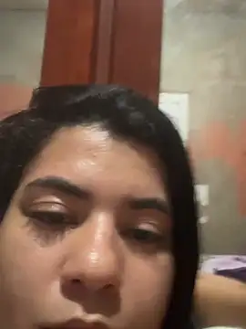 Jhullyfonseca online show from 04-20-26, 06:42