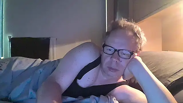 Snapshot of kinkyslet8 chatting on 09-22-25, 06:52 kinkyslet8 online show from 09-22-25, 06:52