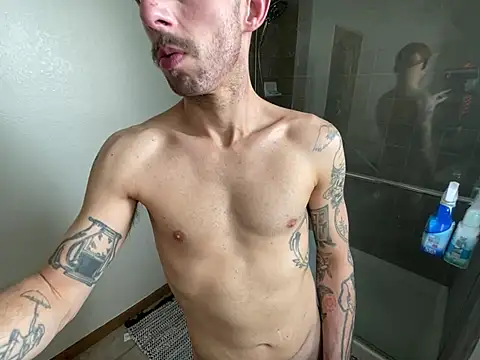 Snapshot of RuffClvb chatting on 02-12-25, 07:13 RuffClvb online show from 02-12-25, 07:13