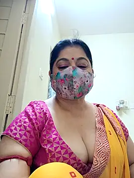 Snapshot of Ratna-777 chatting on 02-24-26, 06:42 Ratna-777 online show from 02-24-26, 06:42