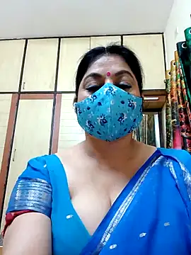 Snapshot of Ratna-777 chatting on 02-17-26, 06:05 Ratna-777 online show from 02-17-26, 06:05