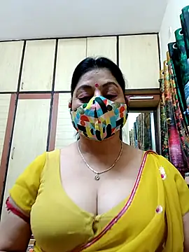 Snapshot of Ratna-777 chatting on 01-17-26, 06:33 Ratna-777 online show from 01-17-26, 06:33