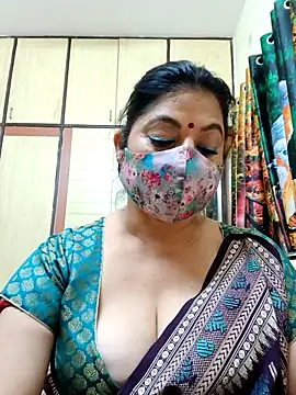 Ratna-777 online show from 12-17-25, 06:35