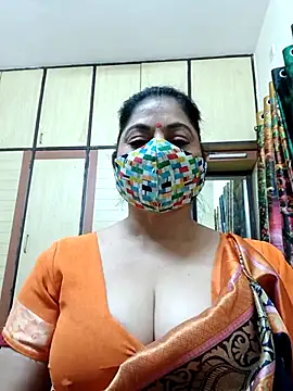 Snapshot of Ratna-777 chatting on 02-13-26, 05:46 Ratna-777 online show from 02-13-26, 05:46