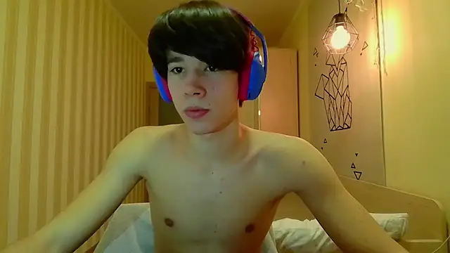 Snapshot of gayGamogey chatting on 01-15-25, 05:47 gayGamogey online show from 01-15-25, 05:47