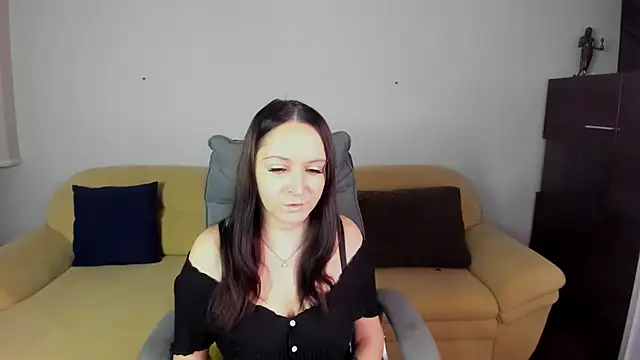 AngellLika online show from 12-04-25, 01:32