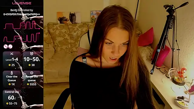 Snapshot of masha19981 chatting on 04-18-26, 07:58 masha19981 online show from 04-18-26, 07:58
