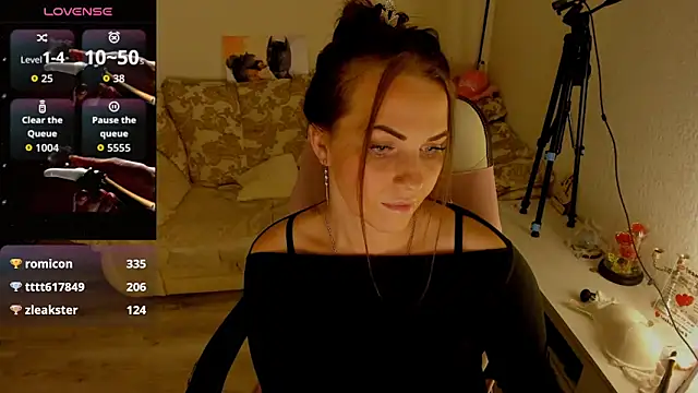 Snapshot of masha19981 chatting on 06-08-26, 01:28 masha19981 online show from 06-08-26, 01:28