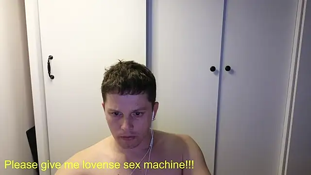 BigL0ve online show from 04-18-26, 02:41