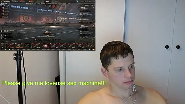 Snapshot of BigL0ve chatting on 02-15-26, 02:16 BigL0ve online show from 02-15-26, 02:16