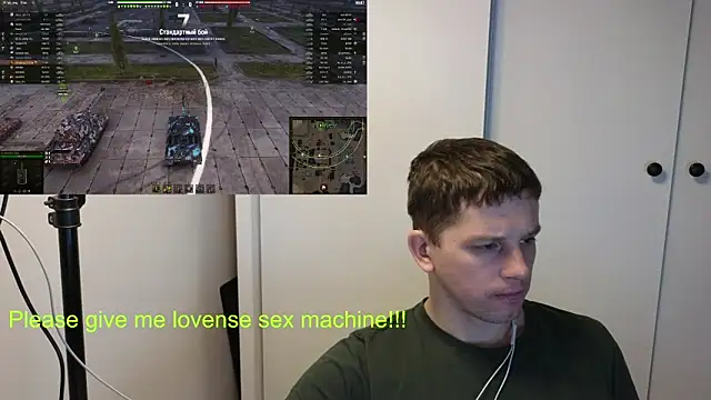 Snapshot of BigL0ve chatting on 02-11-26, 03:12 BigL0ve online show from 02-11-26, 03:12