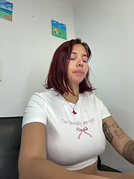 LucyMartelli online show from 02-26-25, 12:27
