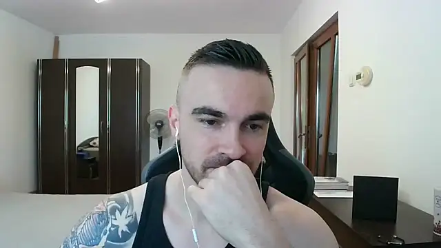 mu5clemania2 online show from 12-21-25, 09:00