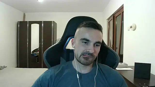 mu5clemania2 online show from 12-22-25, 06:52