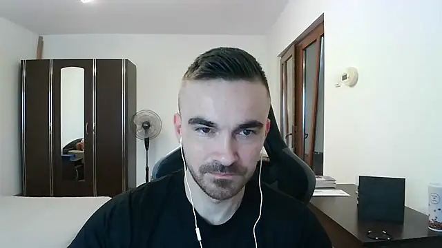 mu5clemania2 online show from 12-14-25, 09:04