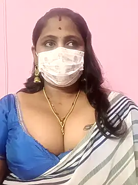 Snapshot of rithikka chatting on 12-20-25, 01:25 rithikka online show from 12-20-25, 01:25