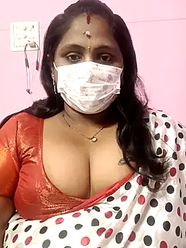 Snapshot of rithikka chatting on 11-19-25, 04:40 rithikka online show from 11-19-25, 04:40