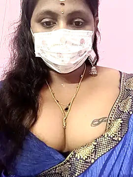 Snapshot of rithikka chatting on 12-18-25, 06:51 rithikka online show from 12-18-25, 06:51