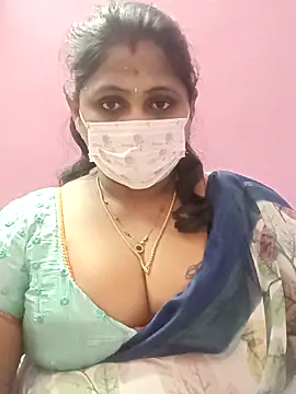 Snapshot of rithikka chatting on 11-20-25, 08:09 rithikka online show from 11-20-25, 08:09