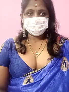 Snapshot of rithikka chatting on 11-27-25, 05:24 rithikka online show from 11-27-25, 05:24