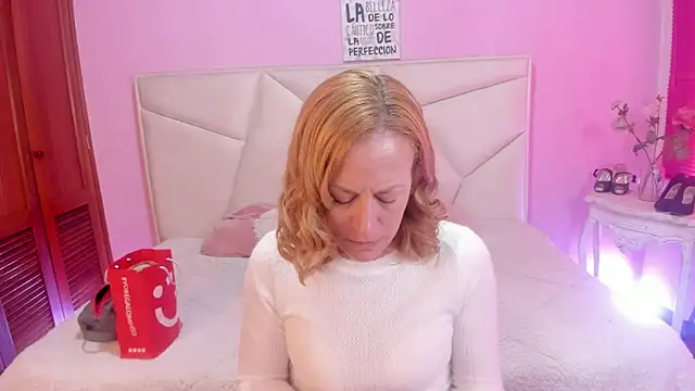 Snapshot of SammySanders chatting on 12-04-25, 02:16 SammySanders online show from 12-04-25, 02:16