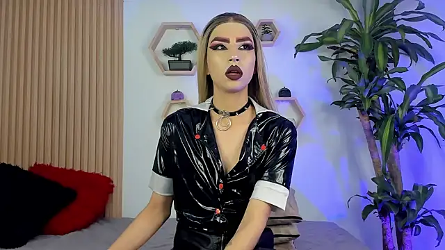 BrianaSchafer online show from 10-09-25, 05:13