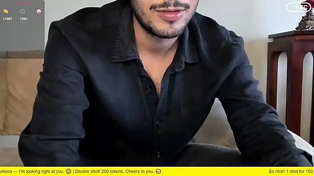 Nicholasrodrii online show from 12-03-25, 09:25