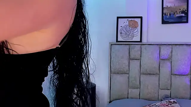 Snapshot of brianaGuzman chatting on 06-11-26, 06:16 brianaGuzman online show from 06-11-26, 06:16