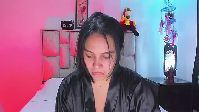 brianaGuzman online show from 02-08-26, 05:54