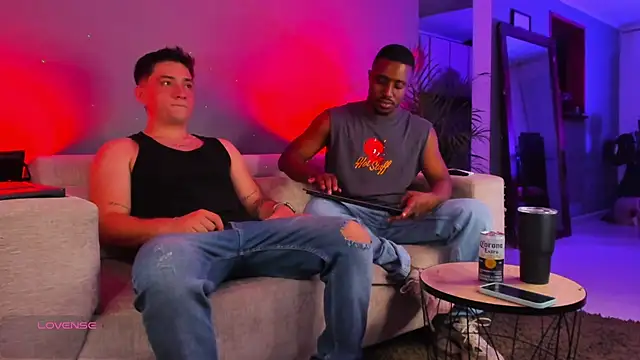 adamjackson  online show from 09-09-25, 02:10