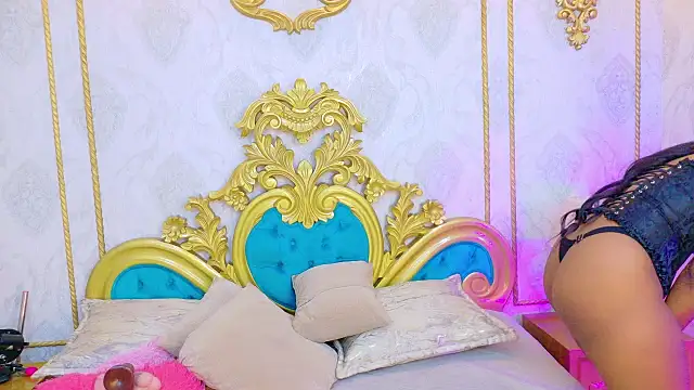 SalomeRestrepo online show from 10-29-25, 04:33