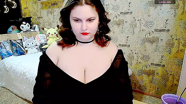 Snapshot of WhisperInTheDarkk chatting on 02-05-25, 10:11 WhisperInTheDarkk online show from 02-05-25, 10:11