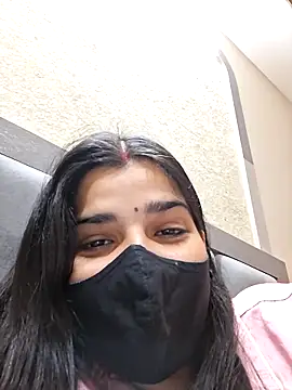 aaliya bhattt online show from 10-31-25, 07:27