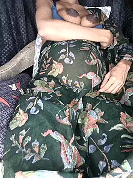 Snapshot of baby_soni78690 chatting on 10-05-25, 07:04 baby soni78690 online show from 10-05-25, 07:04