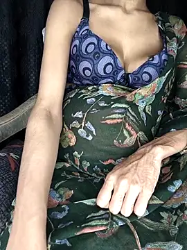 Snapshot of baby_soni78690 chatting on 09-26-25, 08:59 baby soni78690 online show from 09-26-25, 08:59