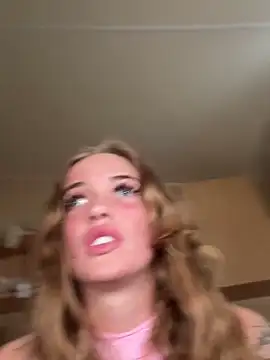 cydneyxox online show from 04-13-26, 05:17