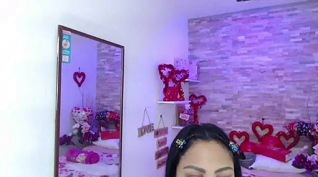 Snapshot of CindyWilliams_ chatting on 02-18-25, 04:47 CindyWilliams online show from 02-18-25, 04:47