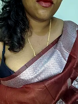 Snapshot of Sexy_Ammu_Telugu chatting on 02-26-25, 09:12 Sexy Ammu Telugu online show from 02-26-25, 09:12