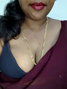 Snapshot of Sexy_Ammu_Telugu chatting on 03-07-25, 04:00 Sexy Ammu Telugu online show from 03-07-25, 04:00