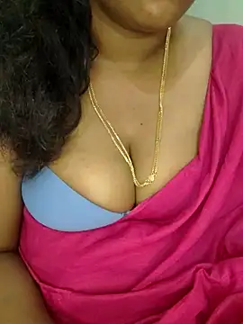 Snapshot of Sexy_Ammu_Telugu chatting on 10-16-25, 06:16 Sexy Ammu Telugu online show from 10-16-25, 06:16