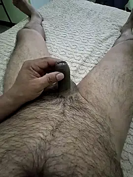 Snapshot of Piter1022 chatting on 10-18-25, 02:35 Piter1022 online show from 10-18-25, 02:35