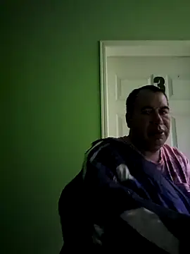 Snapshot of Piter1022 chatting on 09-15-25, 11:27 Piter1022 online show from 09-15-25, 11:27