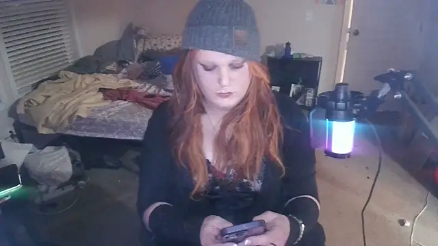 EmberLee online show from 03-22-25, 02:27