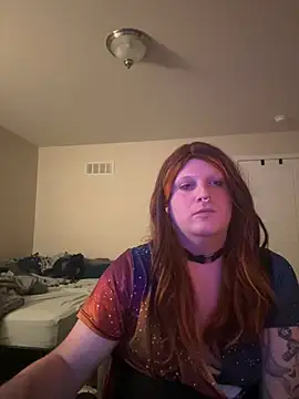 EmberLee online show from 02-18-25, 05:20