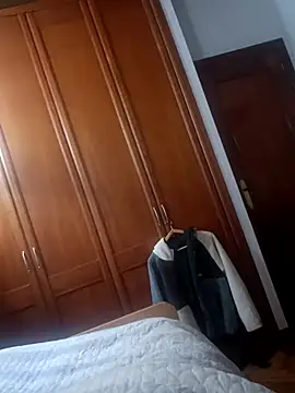 AAngel20 online show from 11-26-25, 10:43