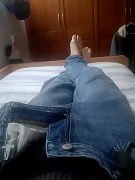 AAngel20 online show from 11-16-25, 06:45